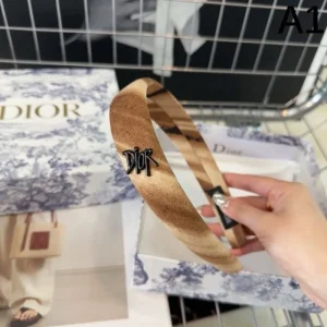 目立ち新鮮人気新品 2026 髪飾り DIOR ディオール 商品画像 1