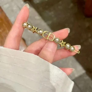DIOR ディオール 最新のトレンドを感じされる 2026 髪飾り 商品画像 1