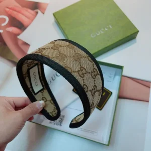 流行に左右されない 2026 髪飾り GUCCI グッチ 商品画像 1