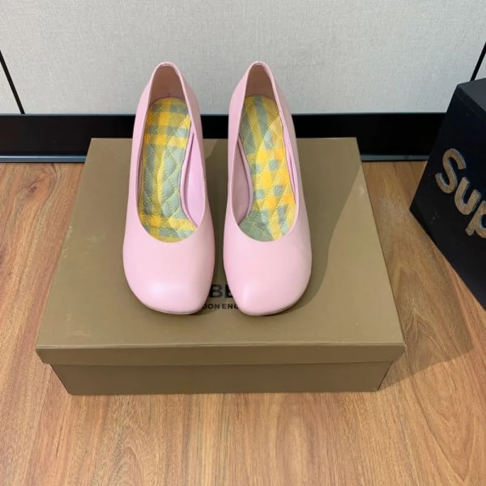 2026 この夏に大満喫できる BURBERRY バーバリー レディース ハイヒール 商品画像 5