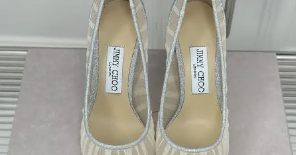 2026 新作に一目惚れ JIMMY CHOO ジミーチュウ レディース ハイヒール 商品画像 11