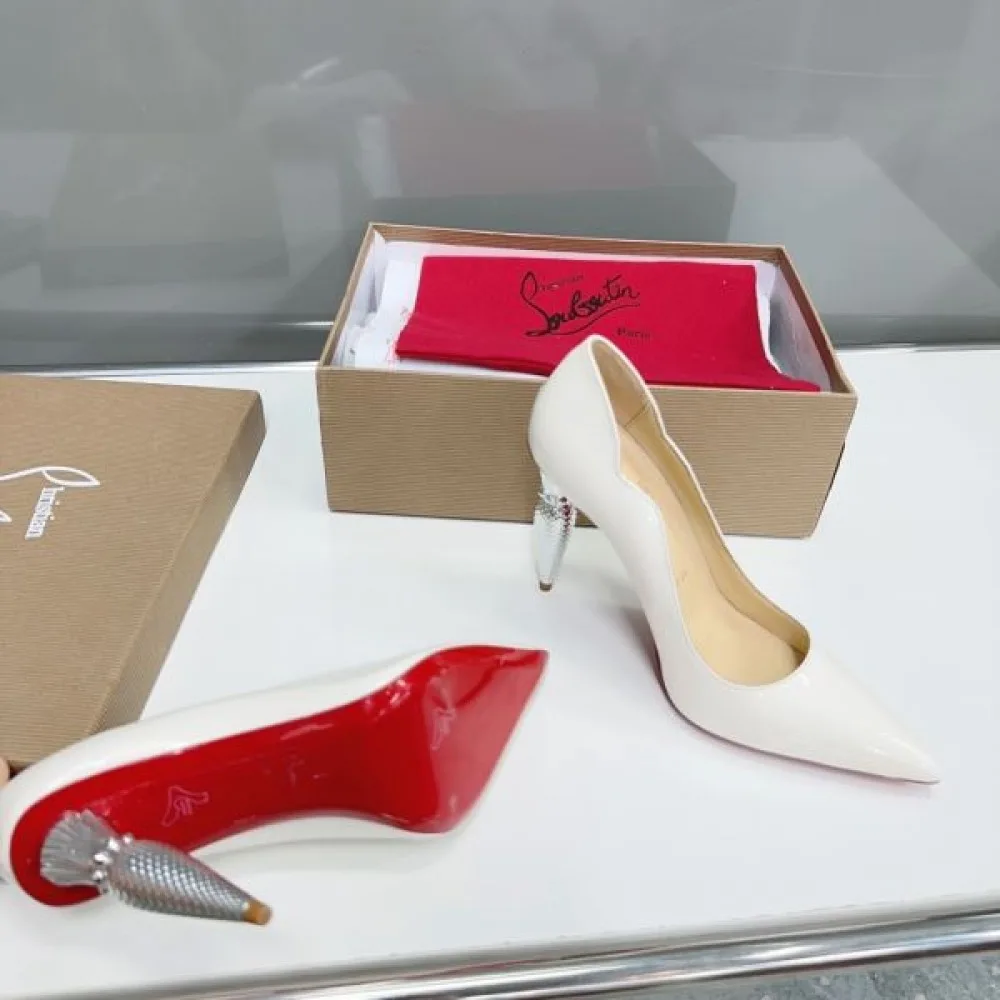 2026 優れた品質 CHRISTIAN LOUBOUTIN クリスチャンルブタン レディース ハイヒール 商品画像 9