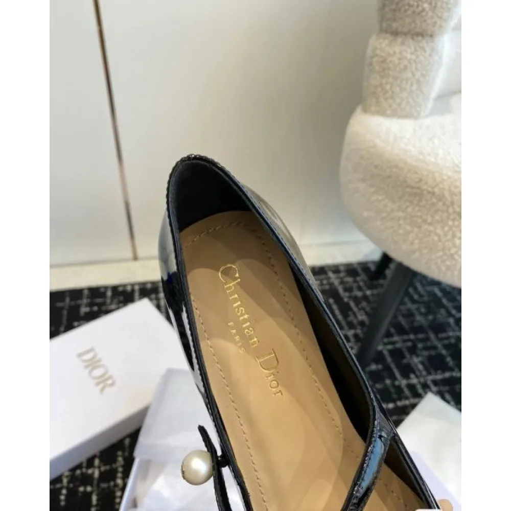 2026 レトロ感のあるデザイン DIOR ディオール レディース ハイヒール 商品画像 7