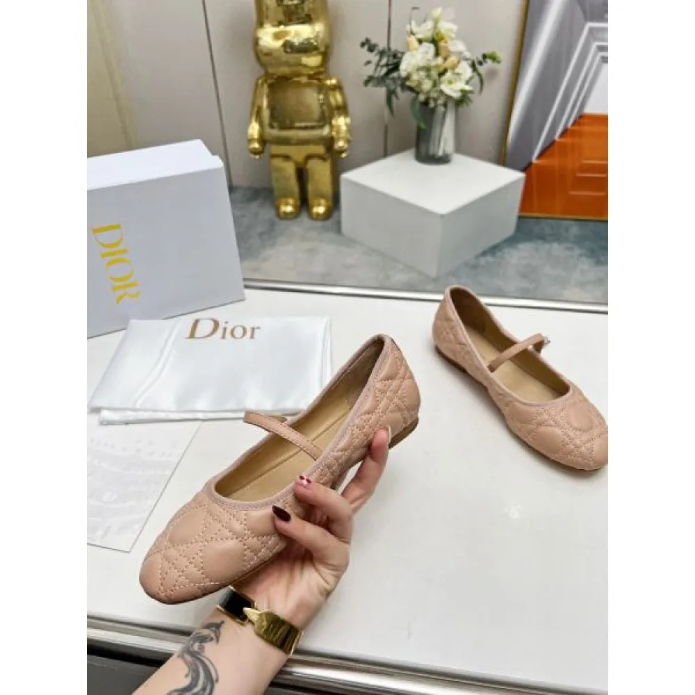 2026 魅力の詰まったスタイル DIOR ディオール レディース ハイヒール 商品画像 4