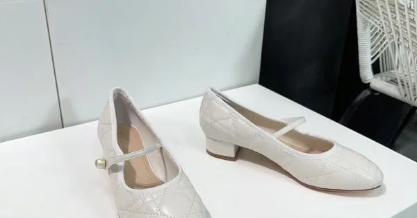 2026 新作限定お早めに DIOR ディオール レディース ハイヒール 商品画像 11