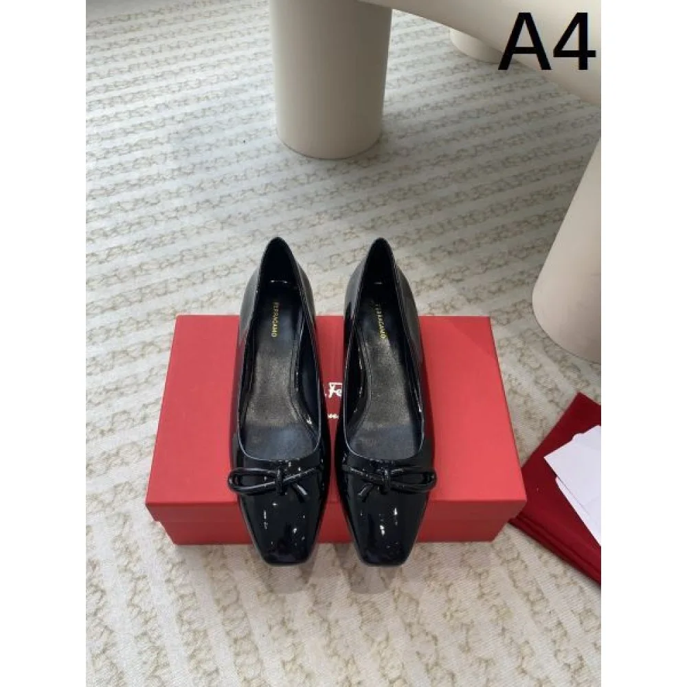 2026 雑誌掲載 FERRAGAMO サルヴァトーレ フェラガモ レディース ハイヒール 商品画像 4