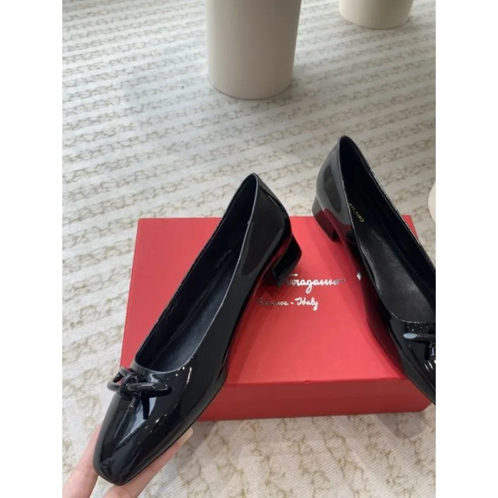 2026 雑誌掲載 FERRAGAMO サルヴァトーレ フェラガモ レディース ハイヒール 商品画像 5