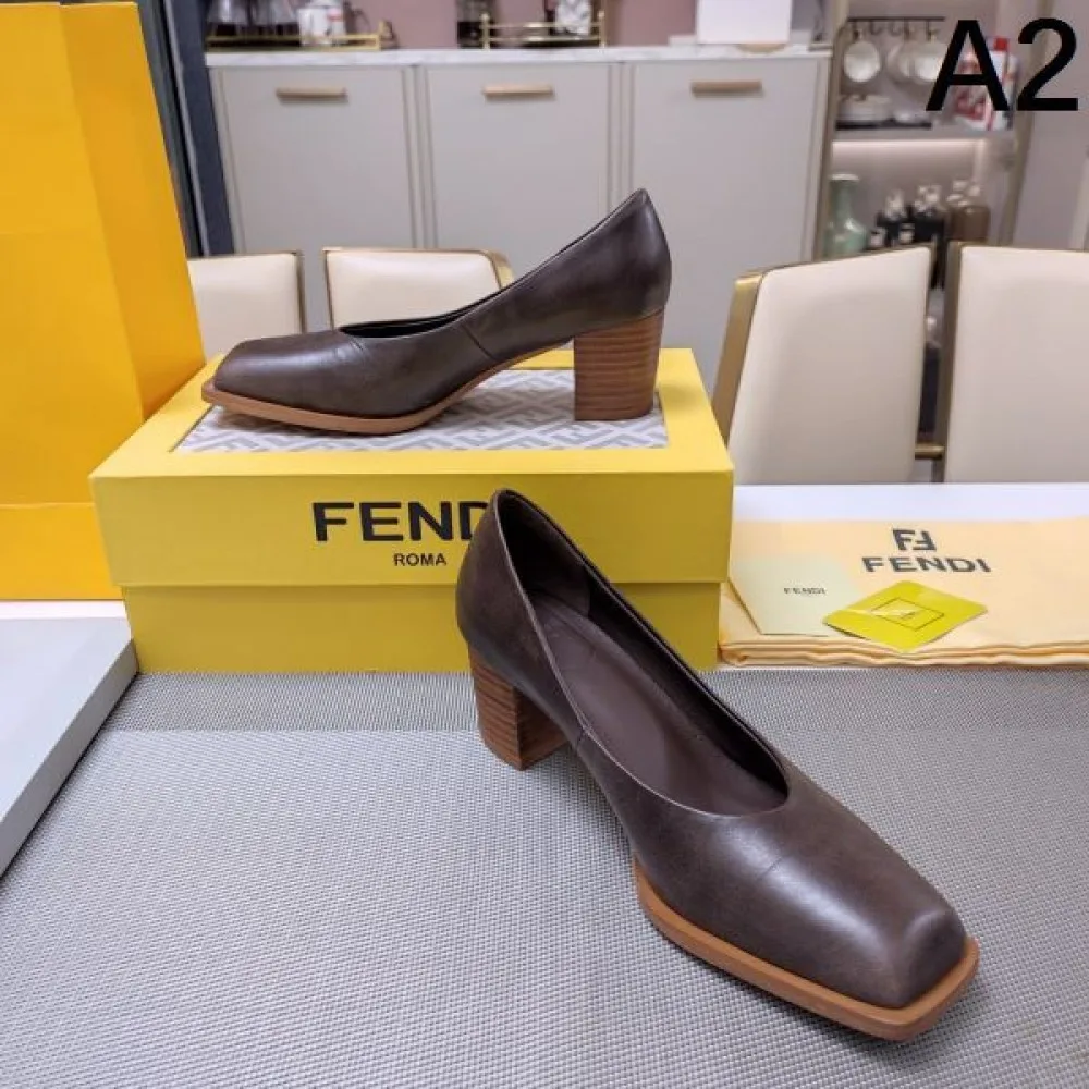 FENDI フェンデイ 2024FW レディース ハイヒール 注目されている新品 商品画像 2