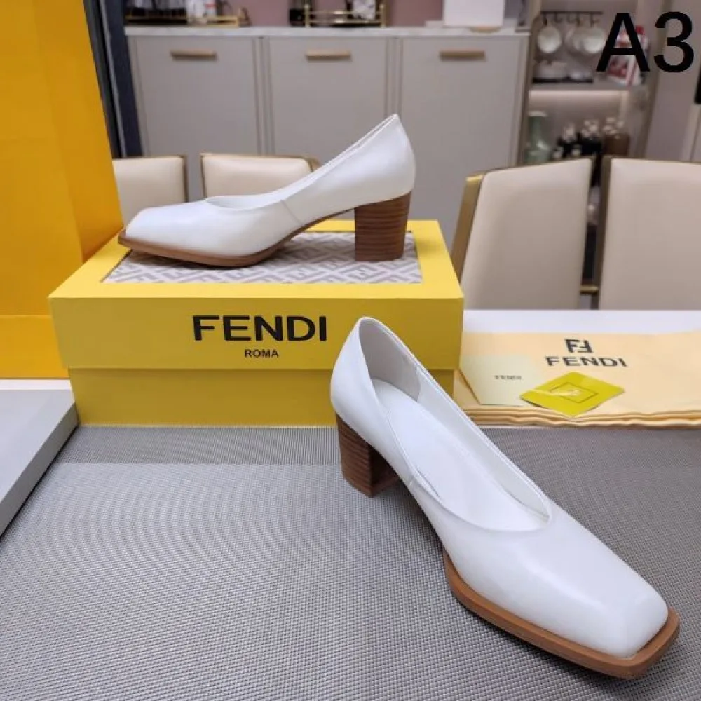 FENDI フェンデイ 2024FW レディース ハイヒール 注目されている新品 商品画像 3