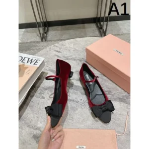 MIU MIU ミュウミュウ 2024FW レディース ハイヒール 数量限定 VIP価格 商品画像 1