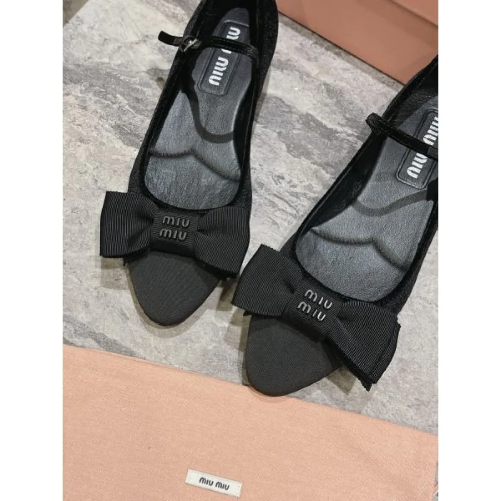 MIU MIU ミュウミュウ 2024FW レディース ハイヒール 数量限定 VIP価格 商品画像 7