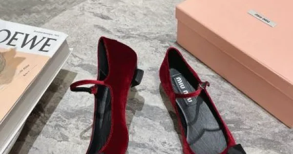 MIU MIU ミュウミュウ 2024FW レディース ハイヒール 数量限定 VIP価格 商品画像 11