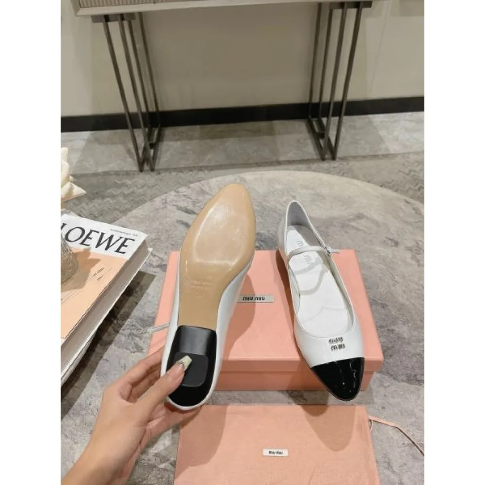 MIU MIU ミュウミュウ 2024FW レディース ハイヒール きちんと感がある 商品画像 9