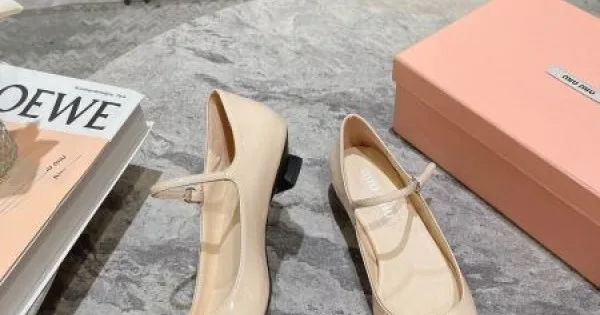 MIU MIU ミュウミュウ 2024FW レディース ハイヒール きちんと感がある 商品画像 11