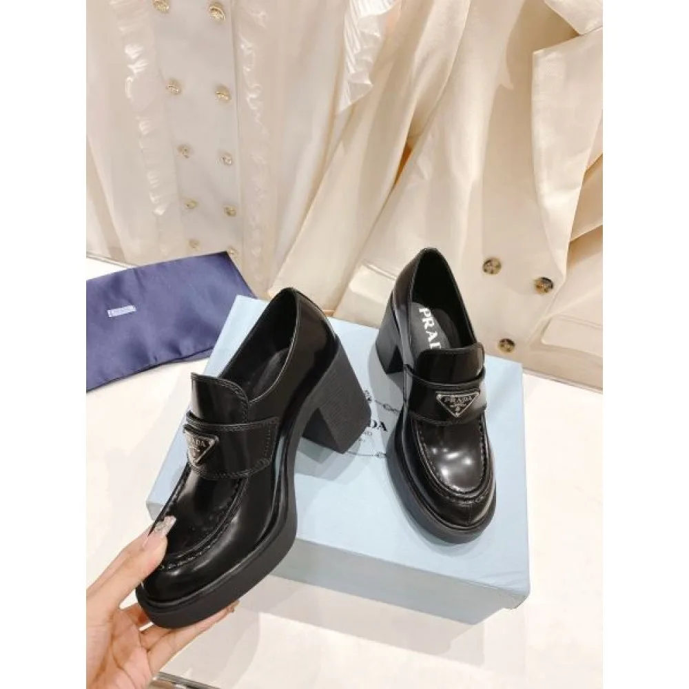 2026 今年のトレンドを先取り PRADA プラダ レディース ハイヒール 商品画像 3