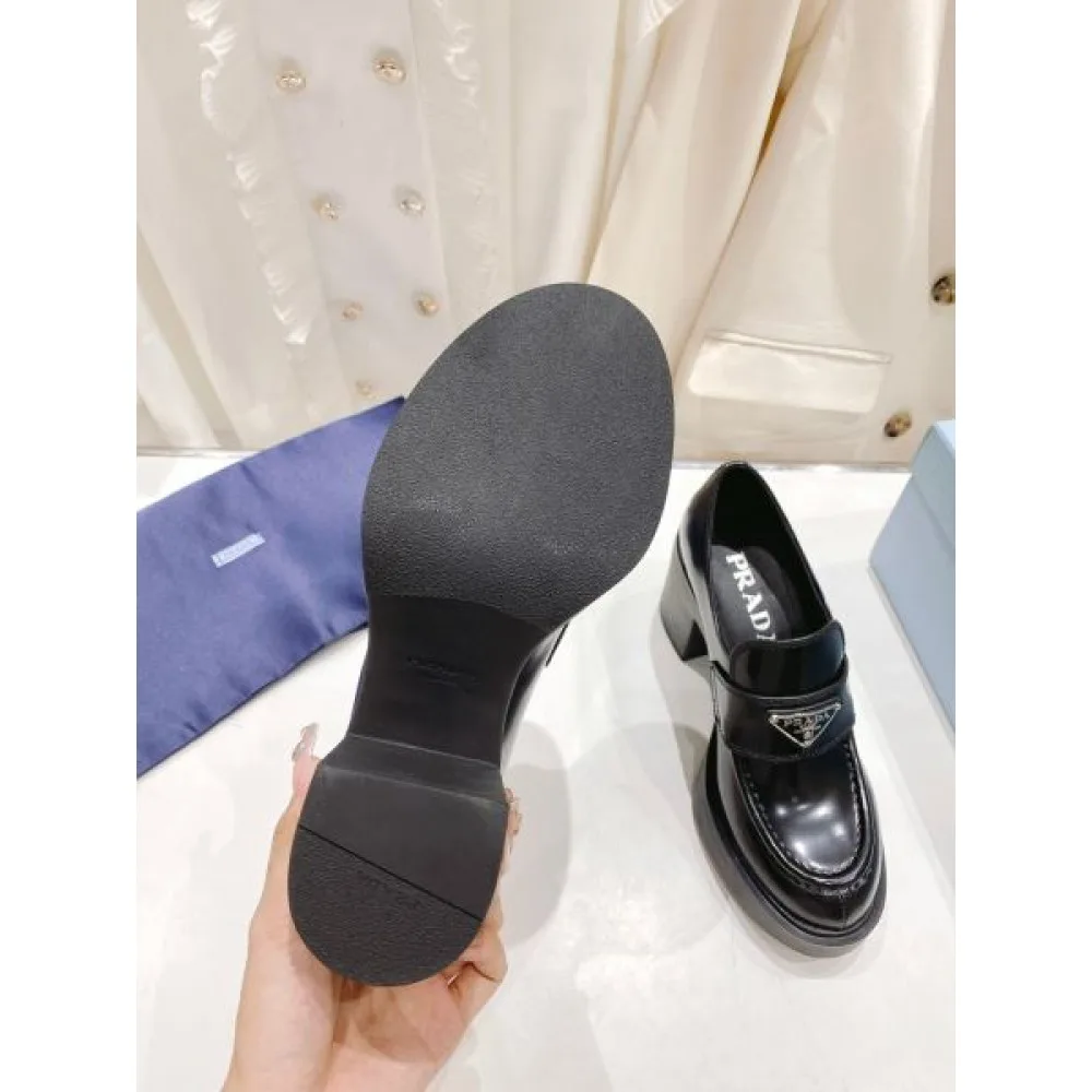2026 今年のトレンドを先取り PRADA プラダ レディース ハイヒール 商品画像 9