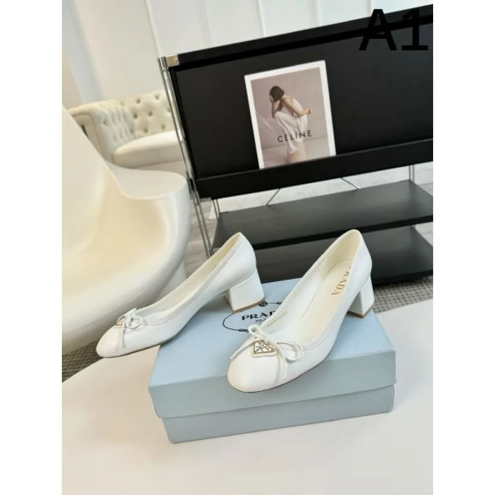 PRADA プラダ 2024FW レディース ハイヒール 引き続き人気のアイテム 商品画像 1