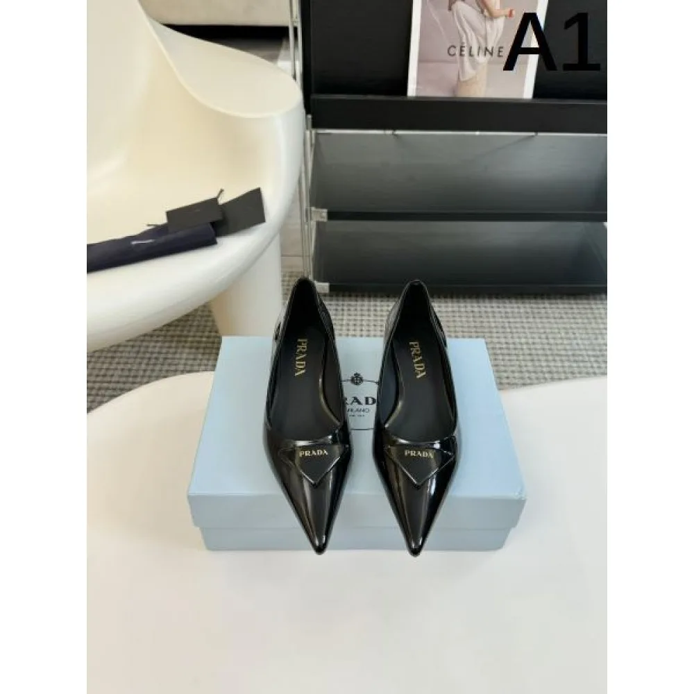 PRADA プラダ 2024FW レディース ハイヒール 引き続き注目のスタイル 商品画像 1