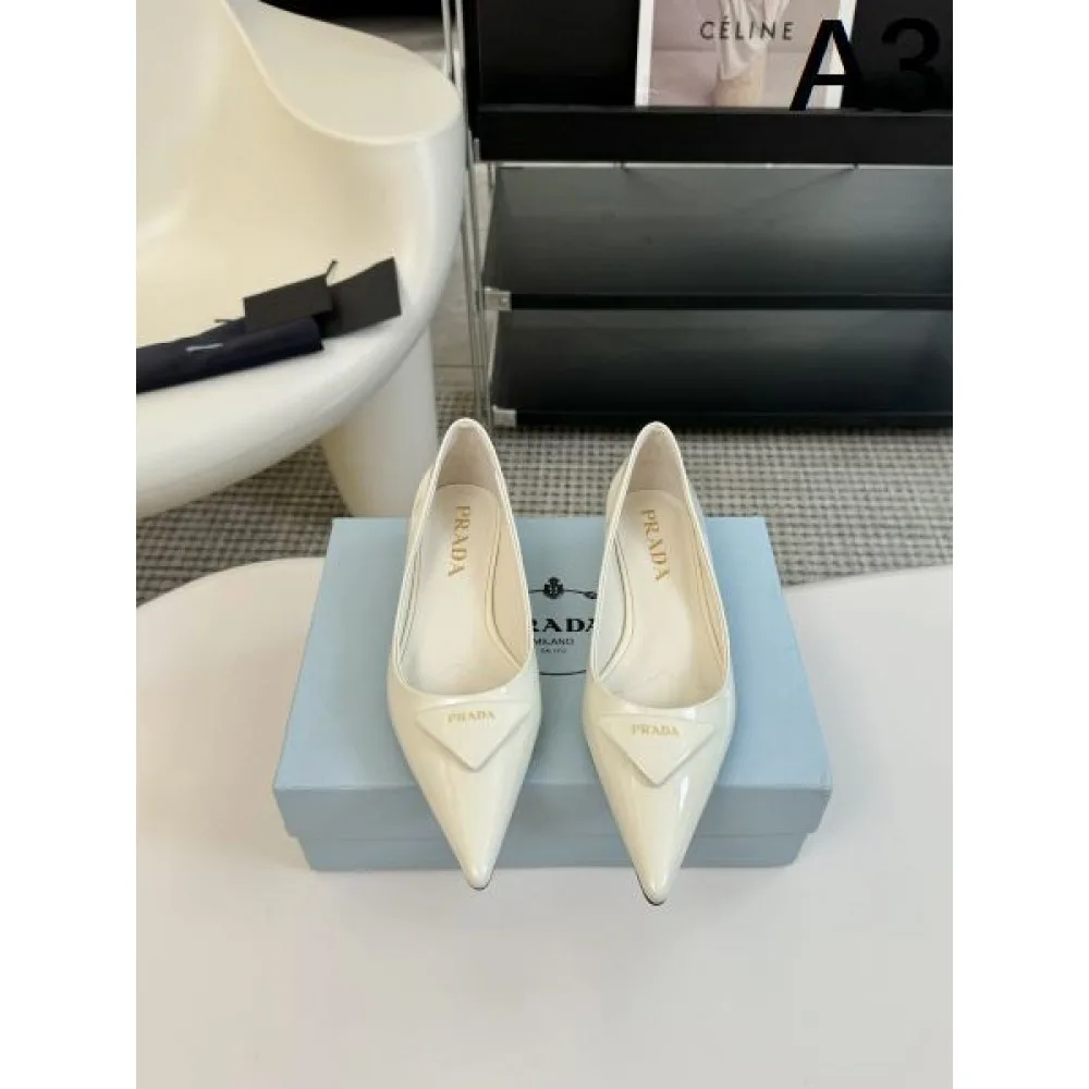 PRADA プラダ 2024FW レディース ハイヒール 引き続き注目のスタイル 商品画像 3