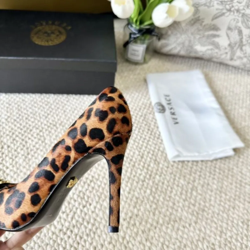 2026 夏新品日本未展開 VERSACE ヴェルサーチェ レディース ハイヒール 商品画像 9