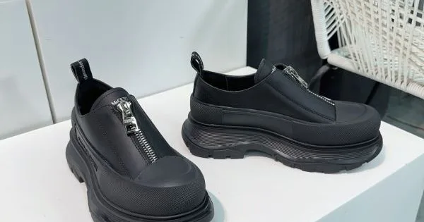 2026 先行販売 ALEXANDER WANG アレキサンダーワン レディース用 カジュアルシューズ 商品画像 11