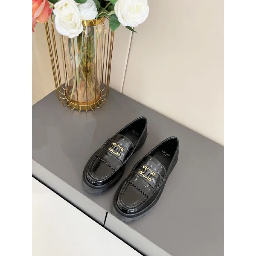 2026 お洒落さんの愛用率が高い CELINE セリーヌ レディース用 カジュアルシューズ 商品画像 4