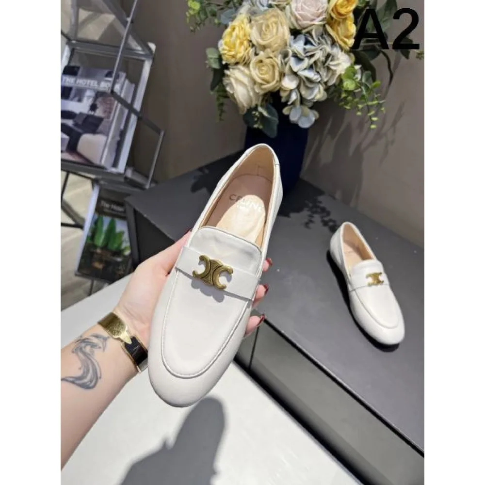 2026 夏新品完売間近 CELINE セリーヌ レディース用 カジュアルシューズ 商品画像 2