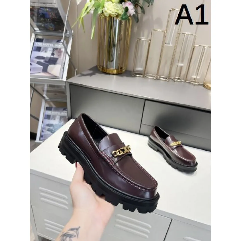 2026 着回し力が抜群 CELINE セリーヌ レディース用 カジュアルシューズ 商品画像 1