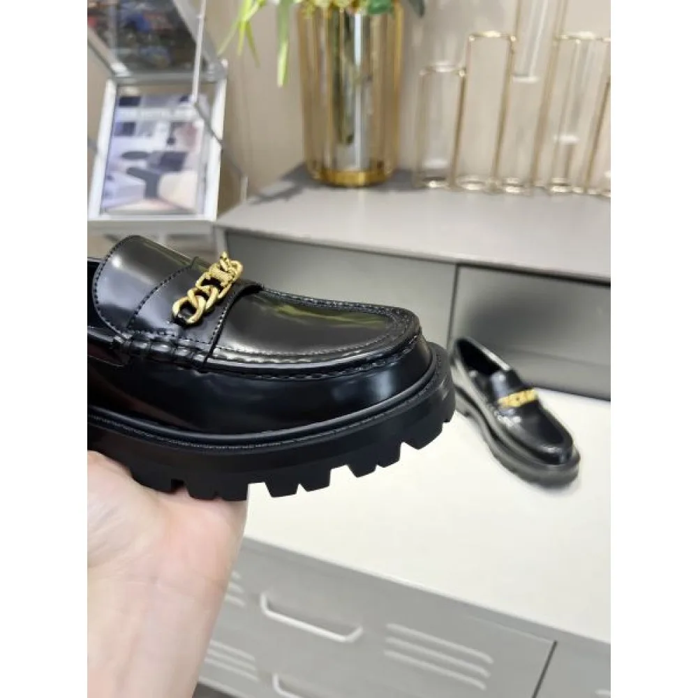 2026 着回し力が抜群 CELINE セリーヌ レディース用 カジュアルシューズ 商品画像 7