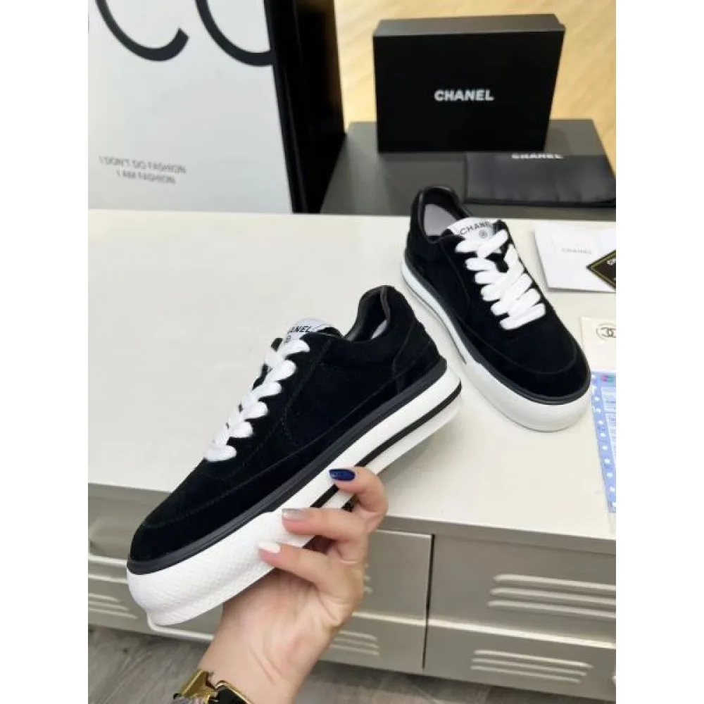 2026 定番のストリートスタイル CHANEL シャネル レディース用 カジュアルシューズ 商品画像 6