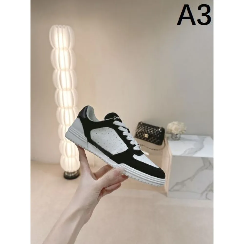 2026 季節の変わり目に活躍する CHANEL シャネル レディース用 カジュアルシューズ 商品画像 3