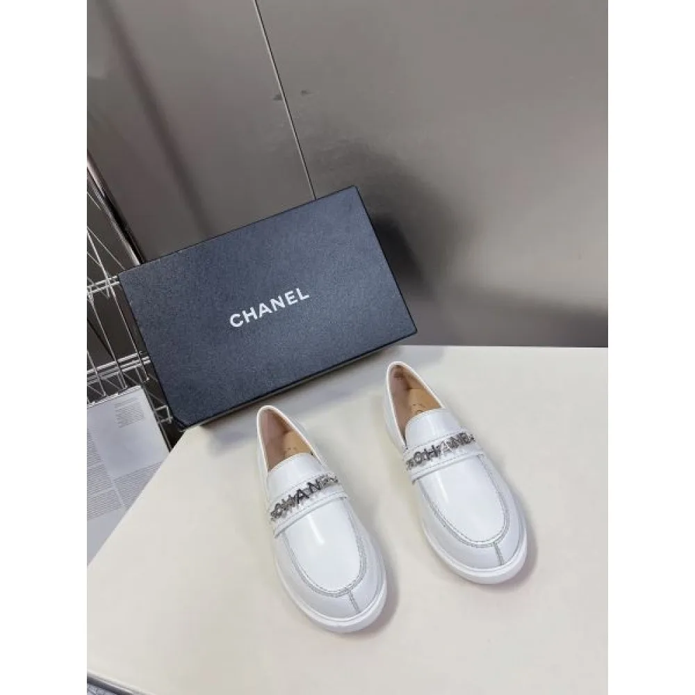 2026 デイリー使いに実用性抜群 CHANEL シャネル レディース用 カジュアルシューズ 商品画像 4