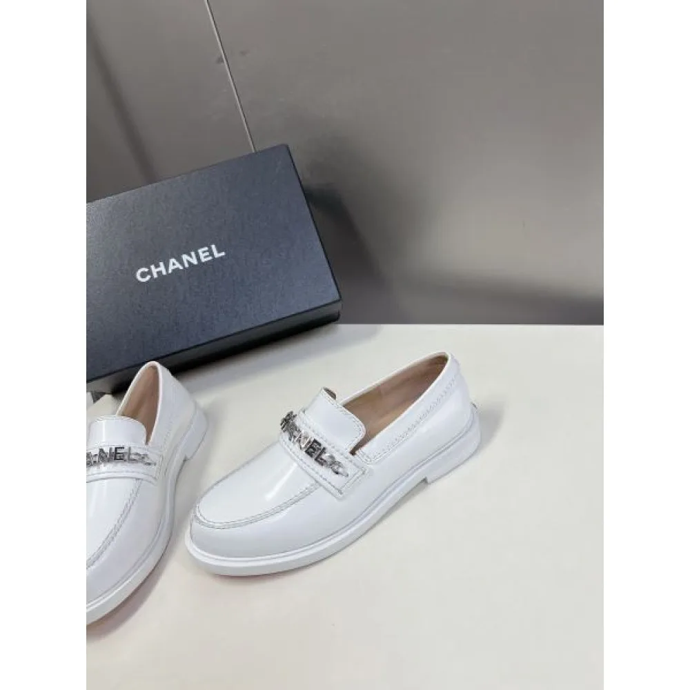 2026 デイリー使いに実用性抜群 CHANEL シャネル レディース用 カジュアルシューズ 商品画像 5
