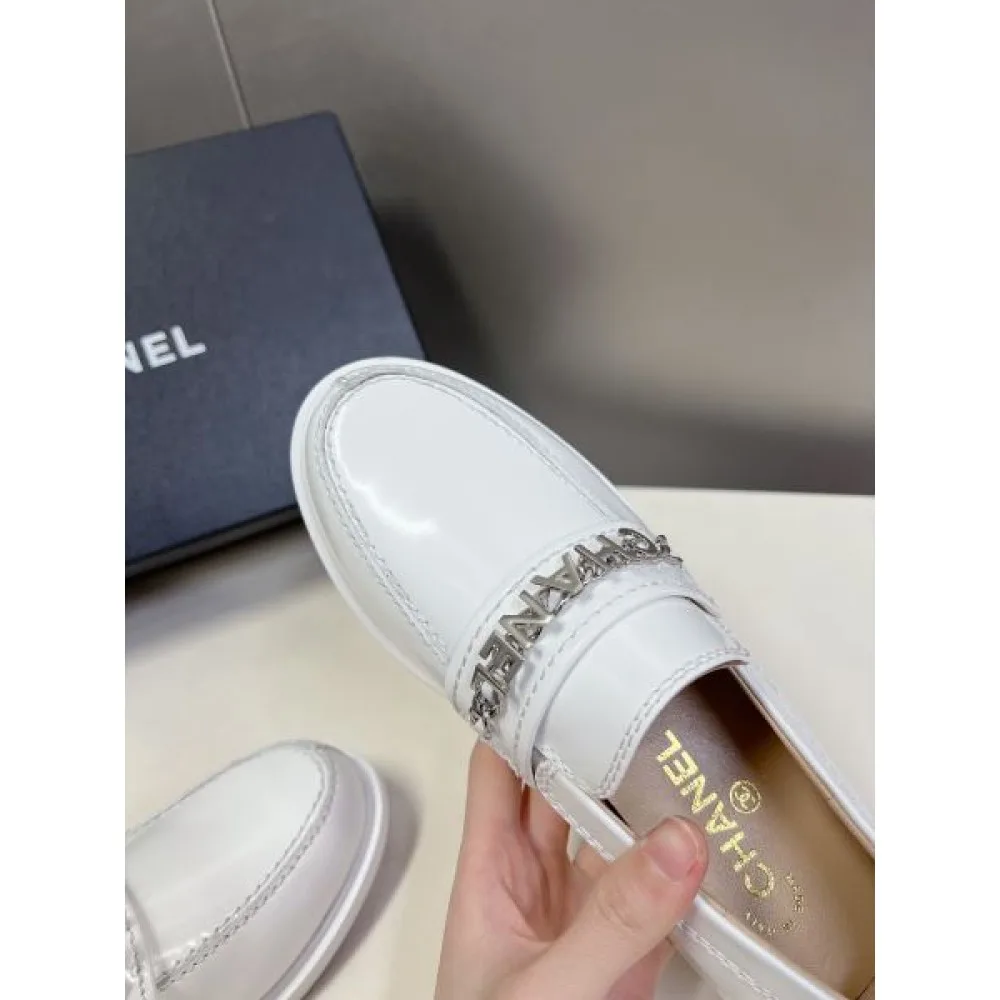 2026 デイリー使いに実用性抜群 CHANEL シャネル レディース用 カジュアルシューズ 商品画像 8