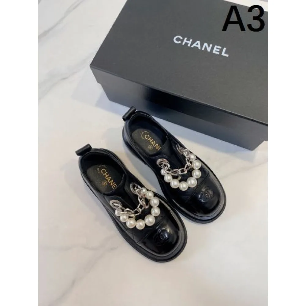 2026 夏コーデの主役級 CHANEL シャネル レディース用 カジュアルシューズ 商品画像 3