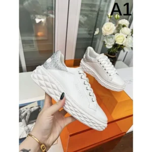 2026 注文殺到 JIMMY CHOO ジミーチュウ レディース用 カジュアルシューズ 商品画像 1