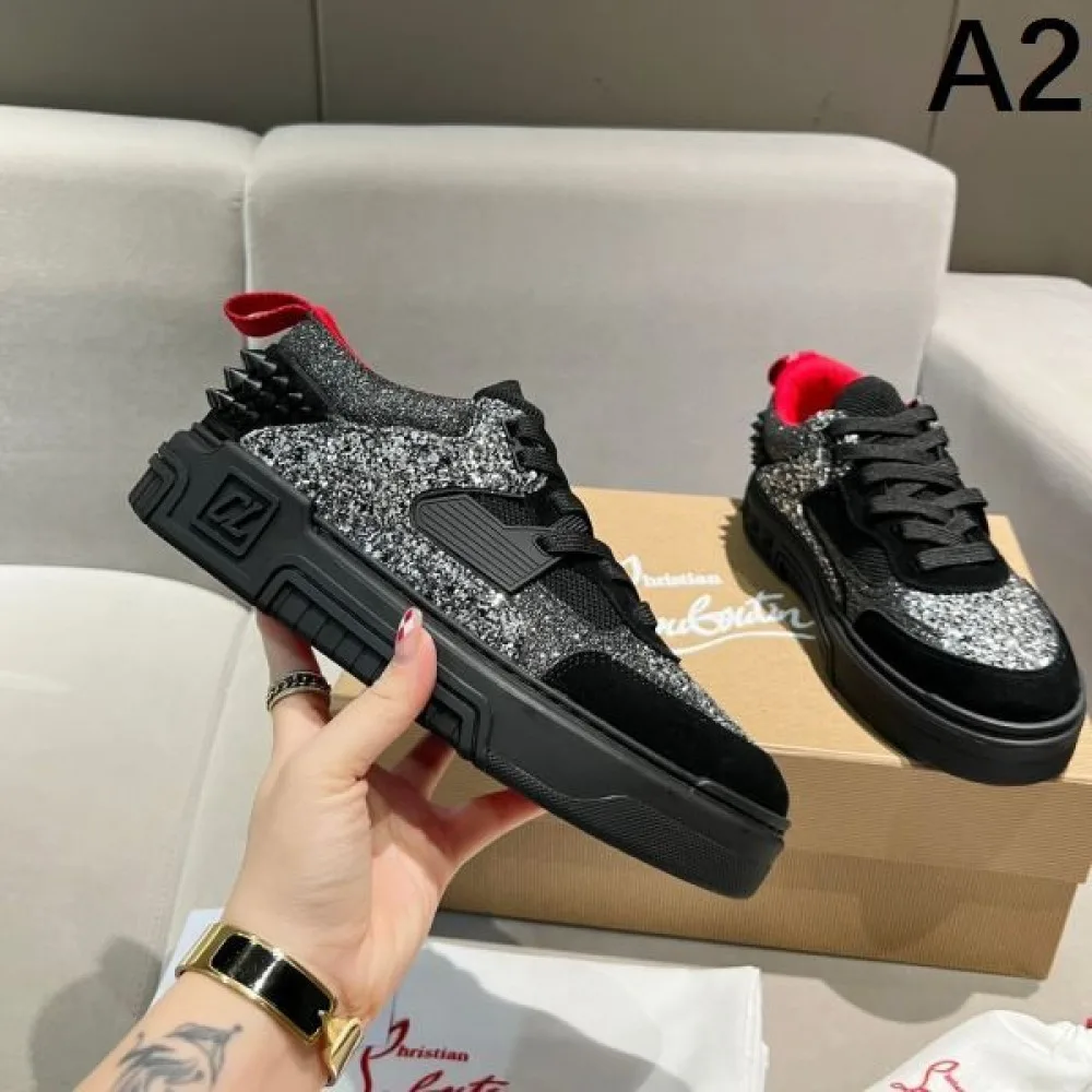 2026 注目度が高い CHRISTIAN LOUBOUTIN クリスチャンルブタン レディース用 カジュアルシューズ 商品画像 2