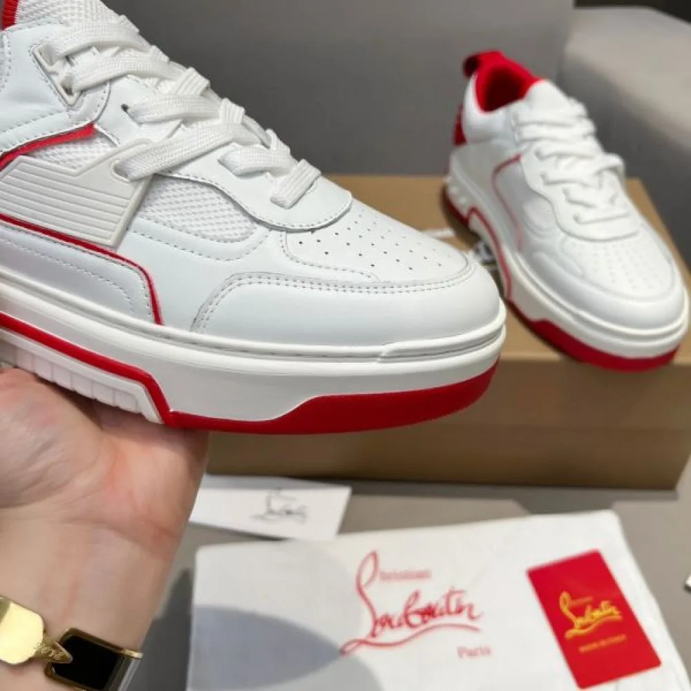 2026 注目度が高い CHRISTIAN LOUBOUTIN クリスチャンルブタン レディース用 カジュアルシューズ 商品画像 7