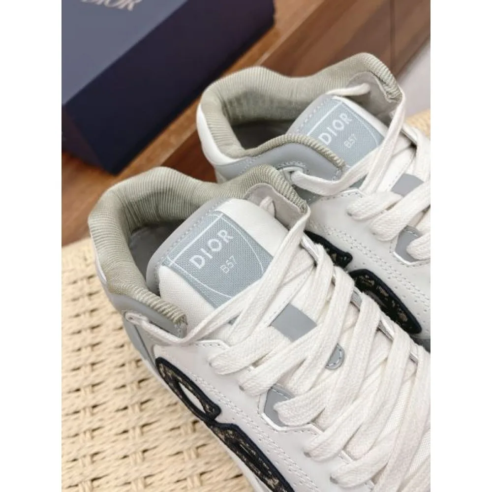 2026 セールで嬉しい入荷 DIOR ディオール レディース用 カジュアルシューズ 商品画像 7