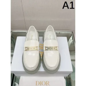2026 この夏に入れるべき DIOR ディオール レディース用 カジュアルシューズ 商品画像 1