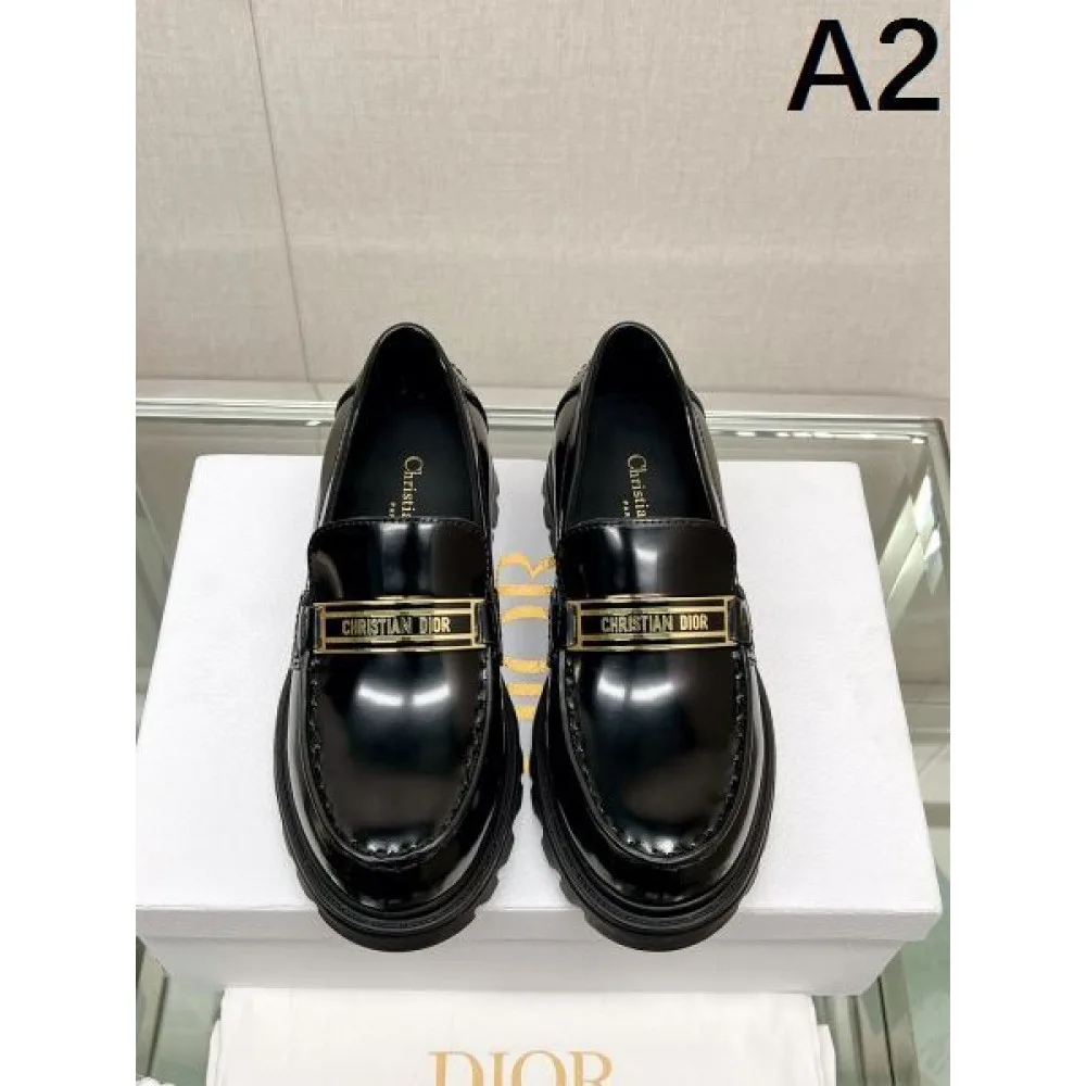 2026 この夏に入れるべき DIOR ディオール レディース用 カジュアルシューズ 商品画像 2