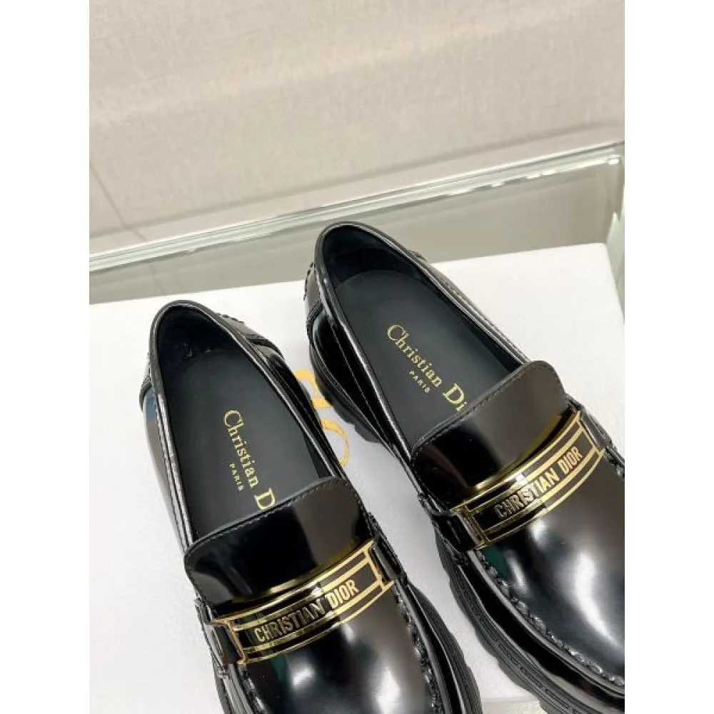 2026 この夏に入れるべき DIOR ディオール レディース用 カジュアルシューズ 商品画像 6