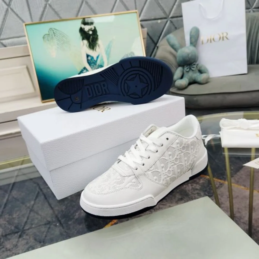 DIOR ディオール 2024FW レディース用 カジュアルシューズ 色にも流行り 商品画像 9