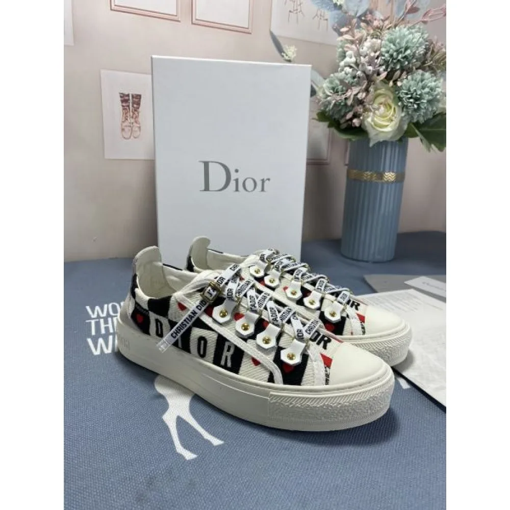 DIOR ディオール 2024FW レディース用 カジュアルシューズ 今年らしく魅力的アップ 商品画像 4