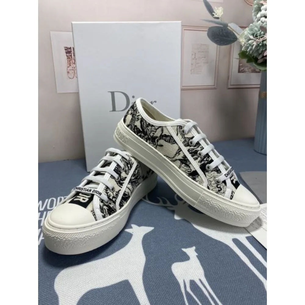 DIOR ディオール 2024FW レディース用 カジュアルシューズ 今季はファション感漂う 商品画像 5