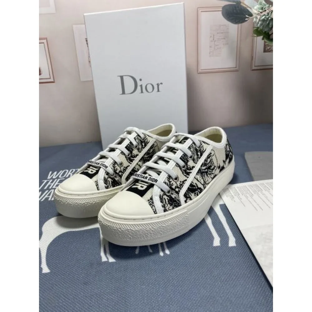 DIOR ディオール 2024FW レディース用 カジュアルシューズ 今季はファション感漂う 商品画像 9