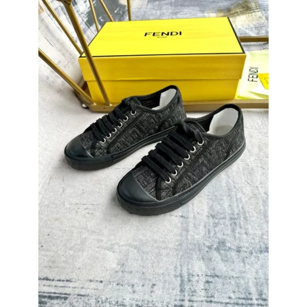 2026 最安価格新品 FENDI フェンデイ レディース用 カジュアルシューズ 商品画像 5