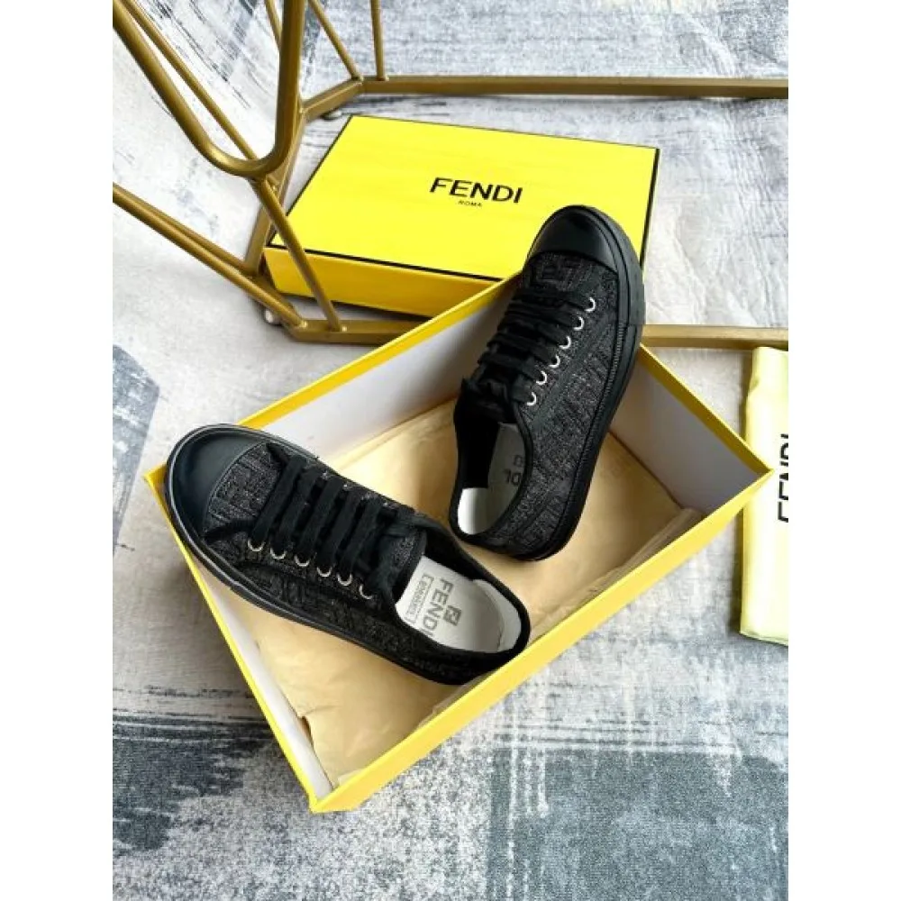 2026 最安価格新品 FENDI フェンデイ レディース用 カジュアルシューズ 商品画像 7