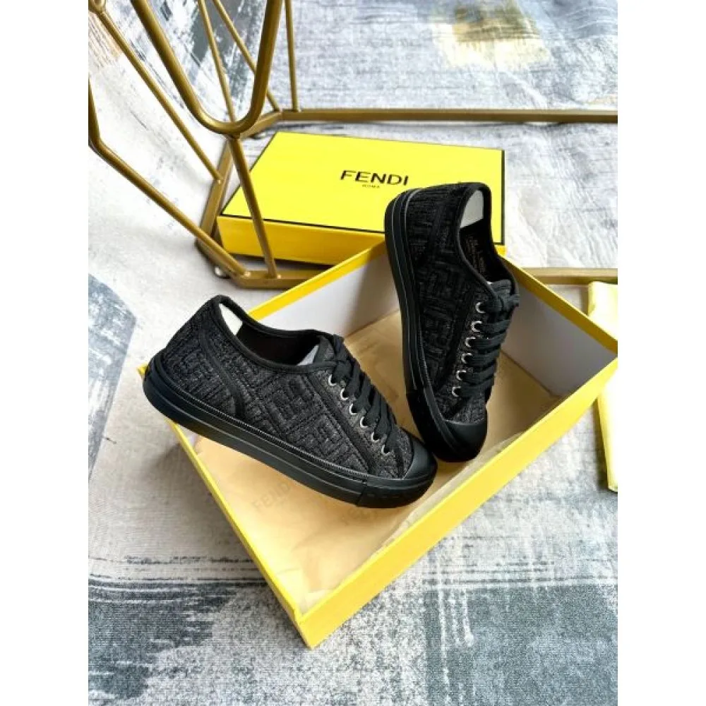 2026 最安価格新品 FENDI フェンデイ レディース用 カジュアルシューズ 商品画像 8