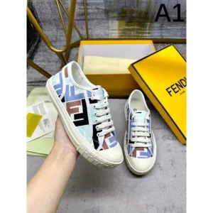 2026 肌触りがよい FENDI フェンデイ レディース用 カジュアルシューズ 商品画像 1